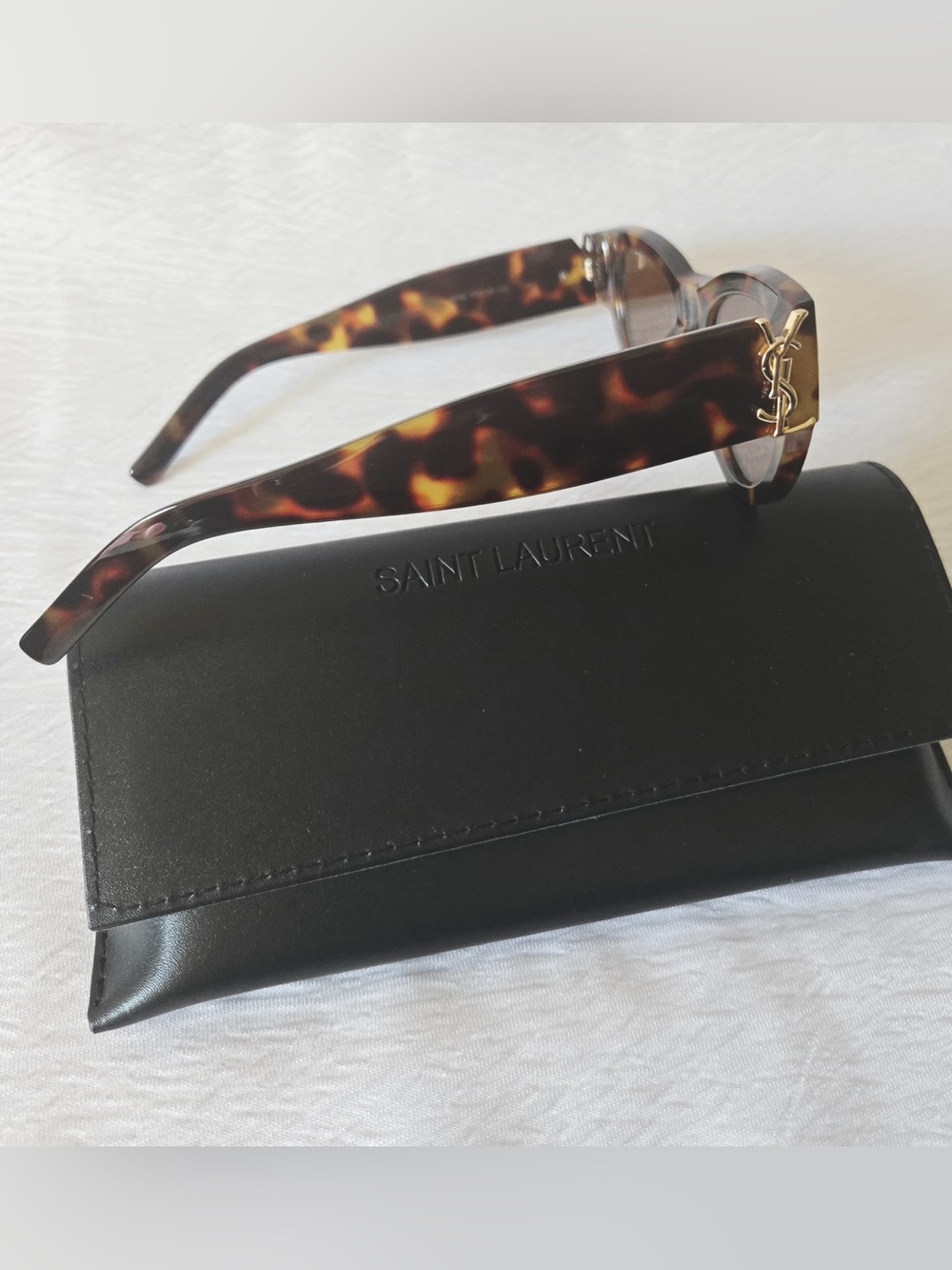 Saint Laurent Brown Sunglasses Gold logo - Picture 4 of 6
